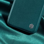 Nillkin Qin Cloth Pro dėklas iPhone 14 Plus – pilkas