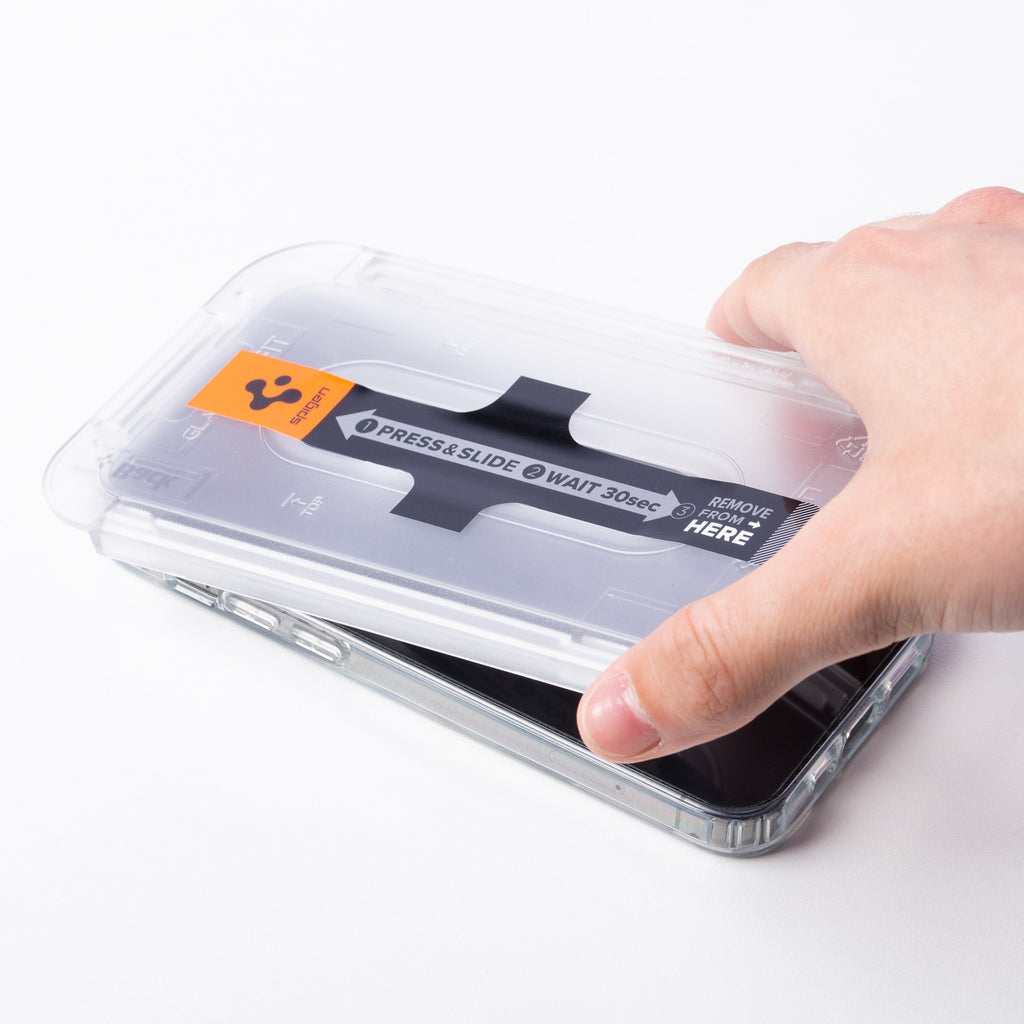 Spigen Glas.TR EZ Fit grūdintas stiklas iPhone 14 Pro (2 vnt.)