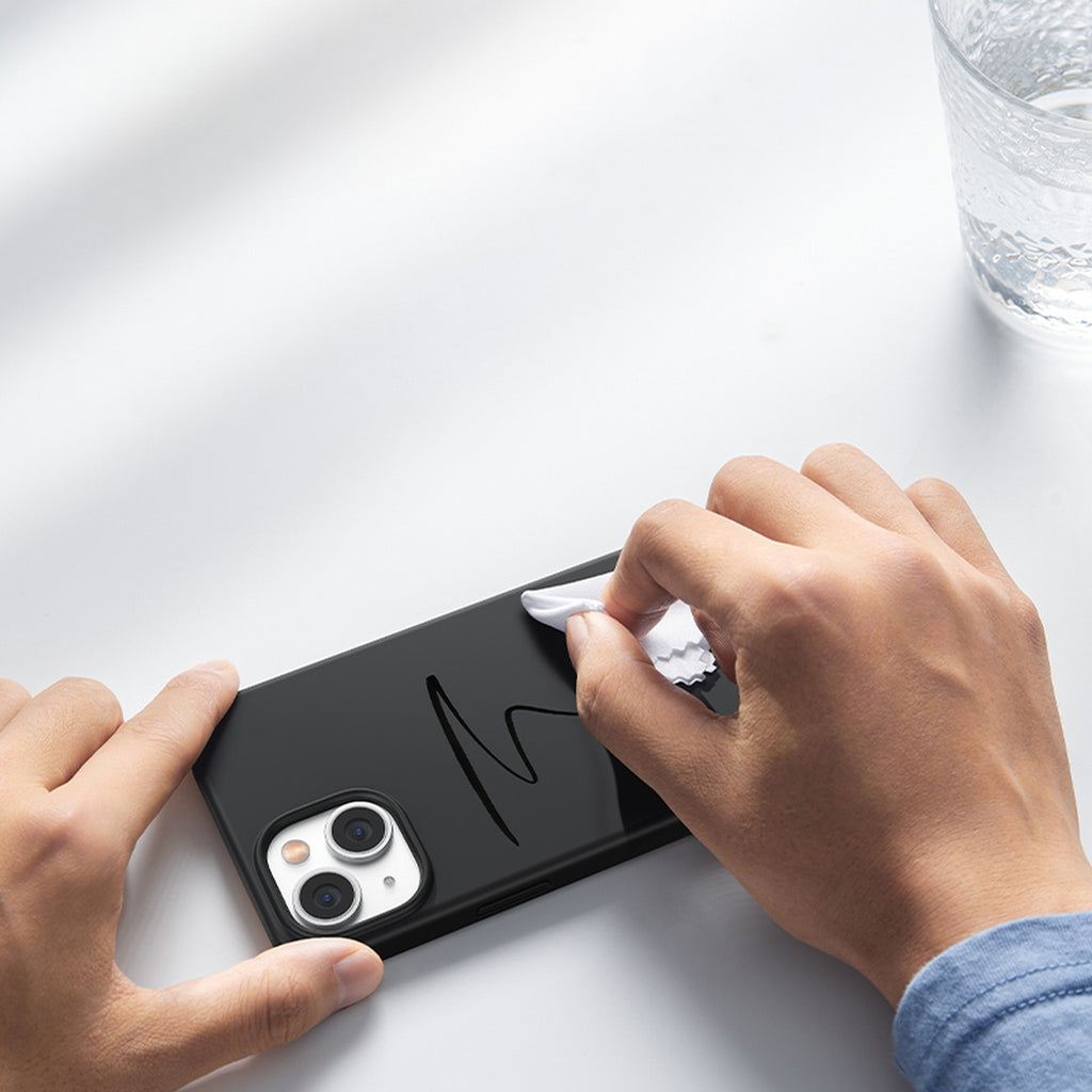 Ugreen silikoninis dėklas iPhone 14 Plus – juodas -- iPhone 14 Plus
