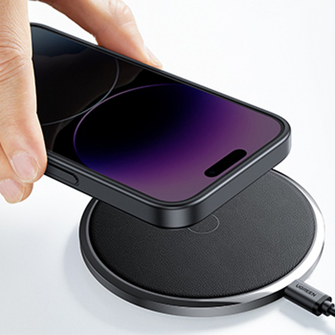 Ugreen dėklas su stovu iPhone 14 Pro – juodas -- iPhone 14 Pro