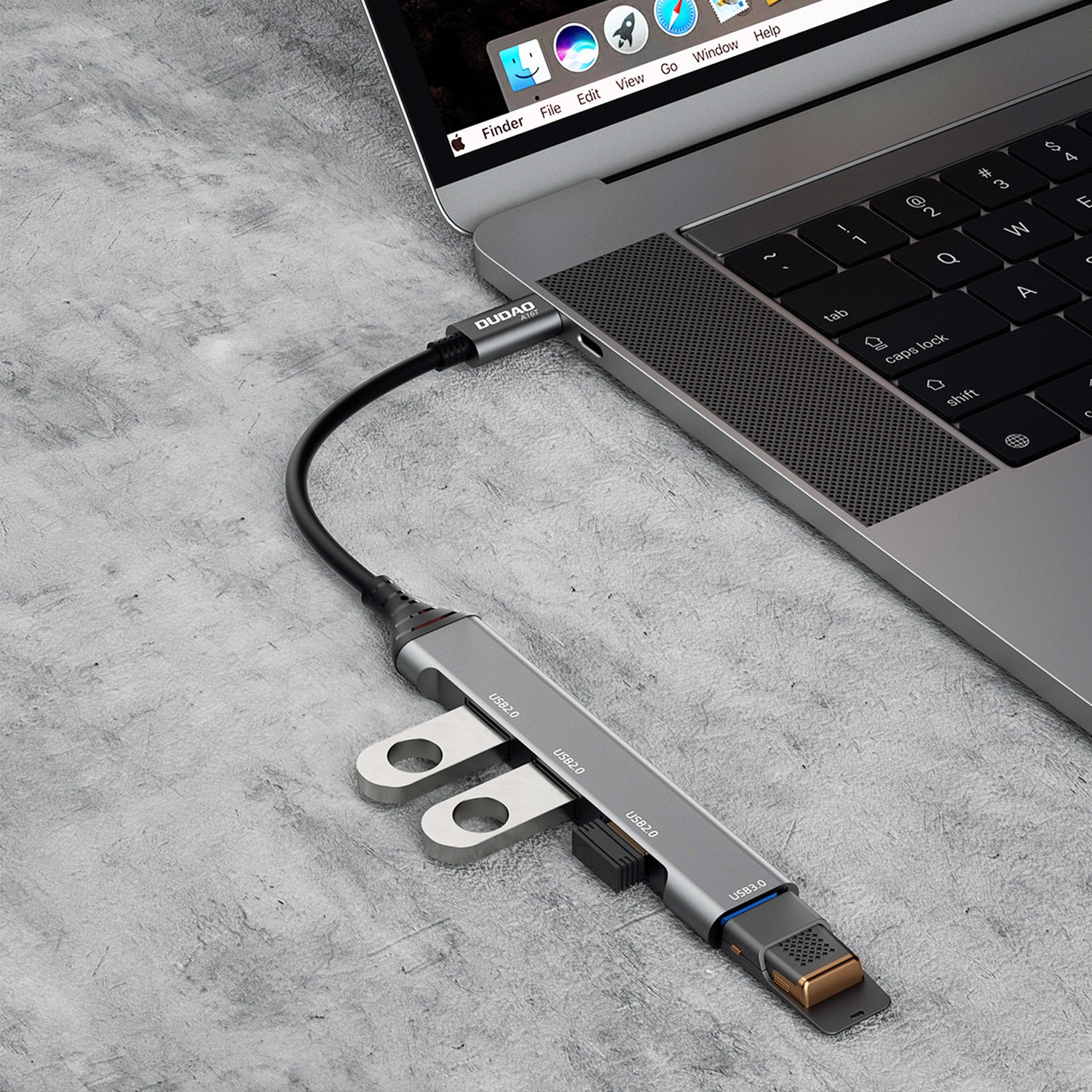 Dudao HUB 4in1 USB-C - 4x USB-A (3 x USB2.0 / USB3.0) 6.3cm juodas (A16T) -- USB Hubs