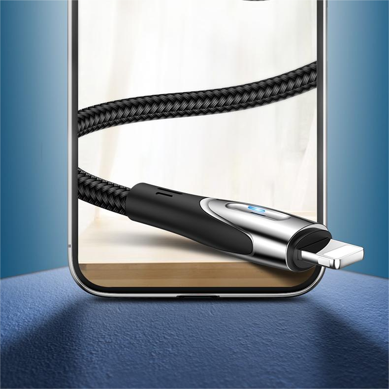 Joyroom Sharp Series S-M411 Laidas USB-A / Lightning 3A 1.2m su įkrovimo indikatoriumi - juodas