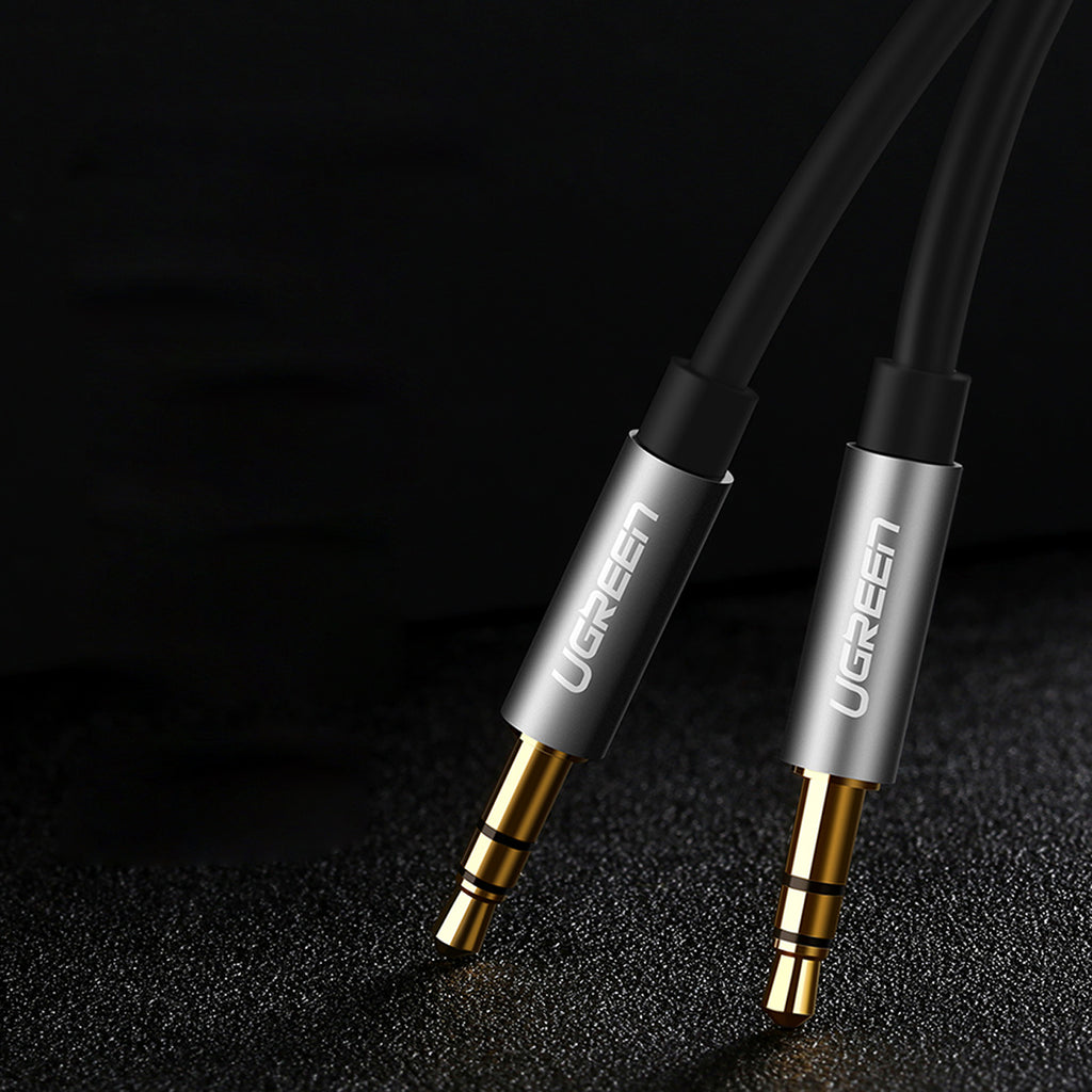Ugreen AV119 10733 garso kabelis mini jack 3.5mm / mini jack 3.5mm 1m – juodas -- Audio Cables