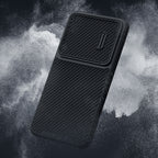 Nillkin dėklas Samsung Galaxy S23 su kameros dangteliu – juodas