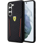 Ferrari Carbon dėklas Samsung Galaxy S23+ – juodas