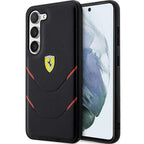 Ferrari Hot Stamp Lines dėklas Samsung Galaxy S23+ – juodas