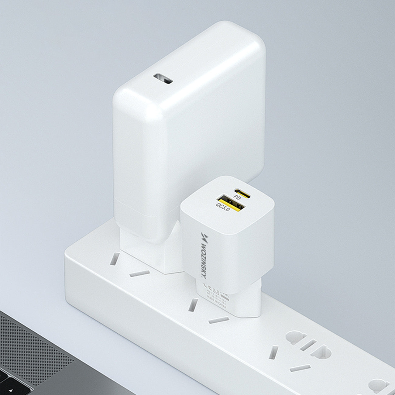 Wozinsky WWCEAC GaN USB-A USB-C 33W sieninis įkroviklis, baltas