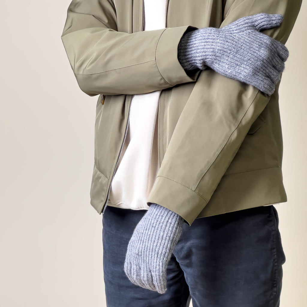 Suaustinės telefono pirštinės su išpjovomis pirštams - pilkos -- Bicycle Gloves