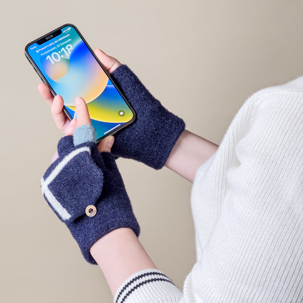 Moterų/vaikų žieminės telefono pirštinės - juodos -- Bicycle Gloves