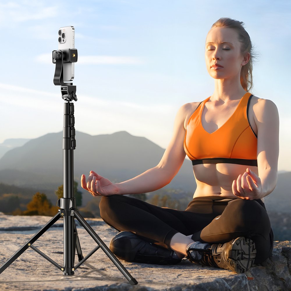Ugreen LP680 selfi lazda su stovu ir Bluetooth nuotoliniu valdymu 1,8 m - juodas -- Selfie Sticks & Tripods