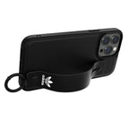 Adidas Originals dėklas iPhone 13 Pro Max su rankos dirželiu – juodas