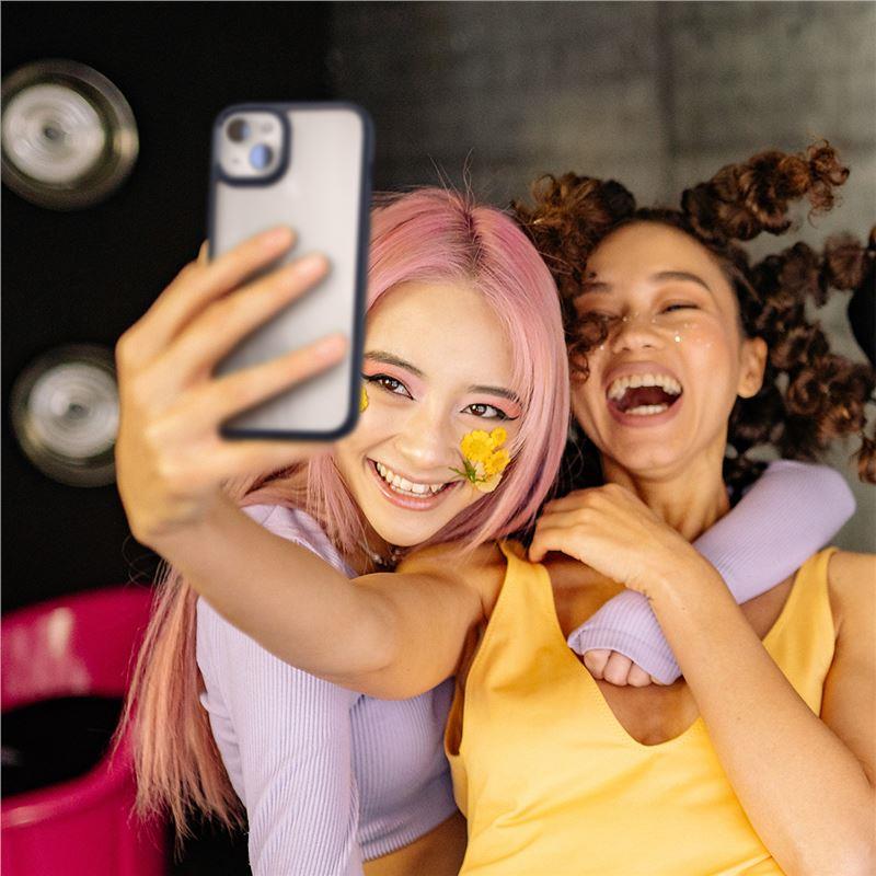 Spigen Crystal Hybrid dėklas iPhone 15 Plus – skaidrus