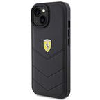 Ferrari Quilted Metal Logo dėklas iPhone 15 – juodas