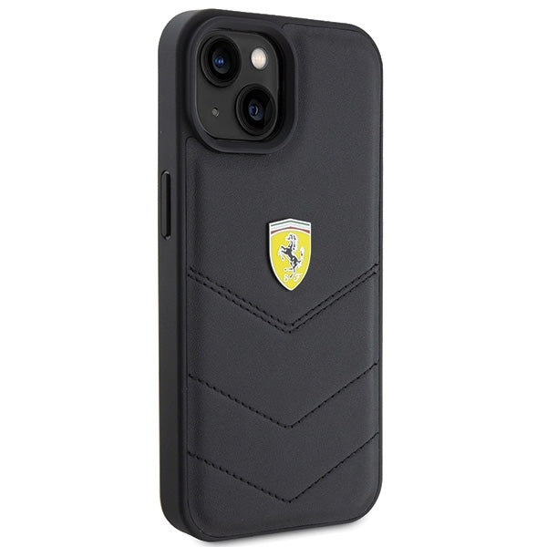 Ferrari Quilted Metal Logo dėklas iPhone 15 – juodas