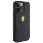 Ferrari dygsniuotas dėklas iPhone 15 Pro Max – juodas -- iPhone 15 Pro Max