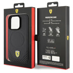 Ferrari MagSafe dėklas iPhone 15 Pro – juodas