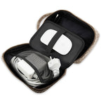 Guess GUHBHGCFSEW organizerių rankinė - ruda GCube Stripe -- Uncategorized