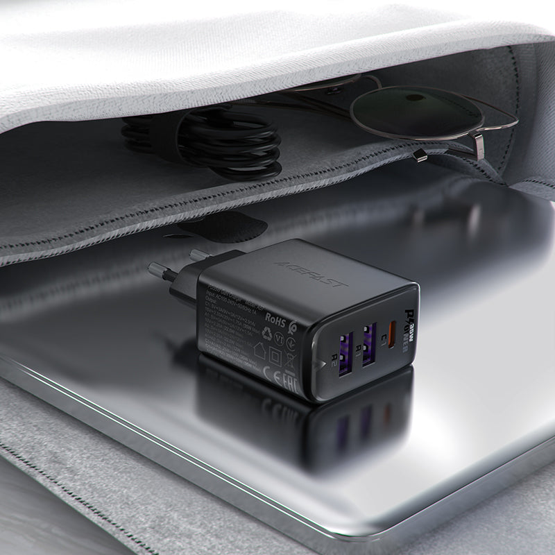 Acefast įkroviklis A57 PD 35W GaN 2 x USB-A + USB-C su 3 jungtimis - juodas