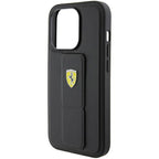 Ferrari Grip Stand Metal Logo dėklas iPhone 15 Pro – juodas