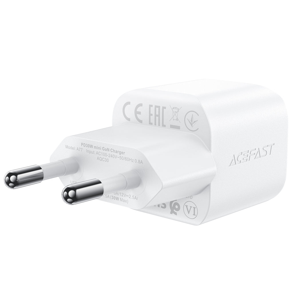 Acefast A77 Mini PD 30W GaN sieninis įkroviklis + USB-C laidas - baltas