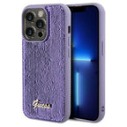 Guess Sequin Script Metal dėklas iPhone 14 Pro – violetinis
