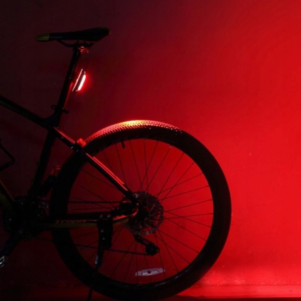 Rockbros A54BK galinė dviračio lempa + Micro USB - USB-A kabelis - juoda -- Bicycle Lights