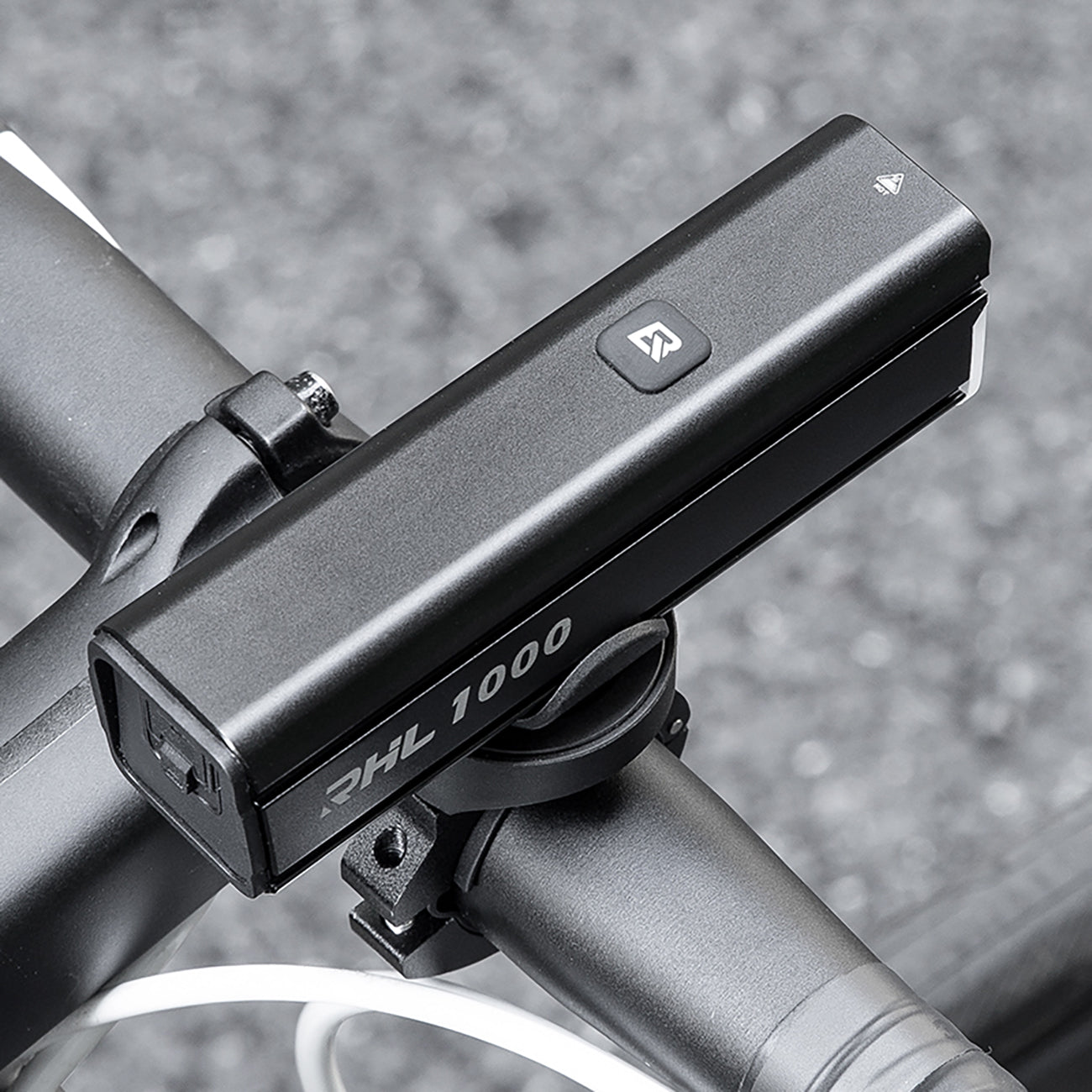 Rockbros 24610002001 priekinė dviračio lempa 1000 lm + USB-C - USB-A kabelis - juoda -- Bicycle Lights