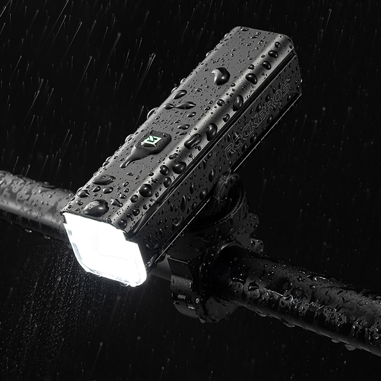 Rockbros 24610002001 priekinė dviračio lempa 1000 lm + USB-C - USB-A kabelis - juoda -- Bicycle Lights
