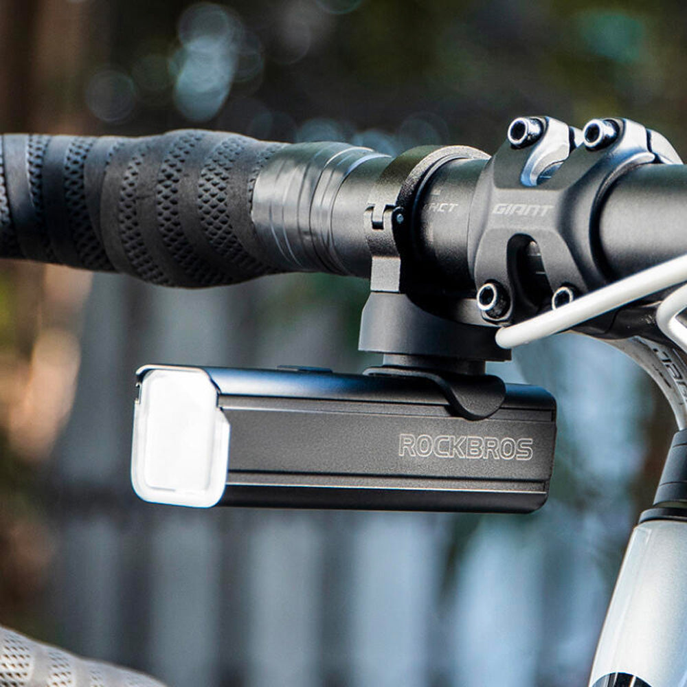 Rockbros 24610002001 priekinė dviračio lempa 1000 lm + USB-C - USB-A kabelis - juoda -- Bicycle Lights