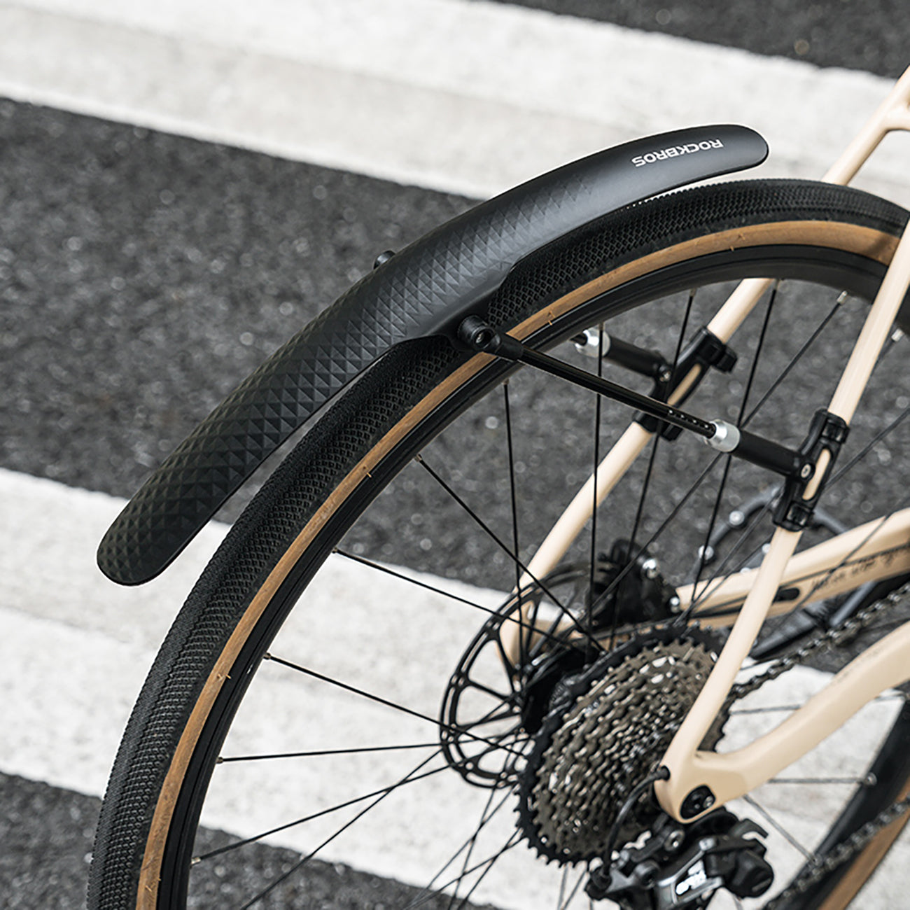 Rockbros 28210007001 dviračio blatintuvas, universalus, reguliuojamas - juodas -- Bicycle Fenders