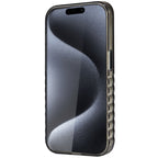 Audi MagSafe dėklas iPhone 15 Pro – juodas