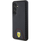 Ferrari Carbon Stitched Bottom dėklas Samsung Galaxy S24 – juodas