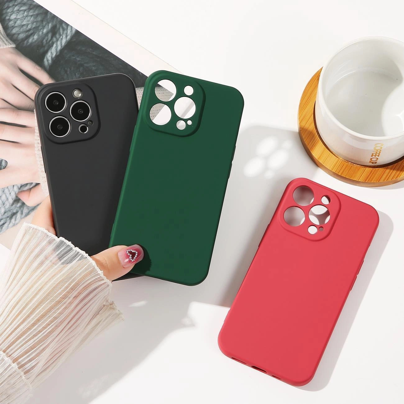 Silikoninis dėklas Samsung Galaxy S24+ – juodas