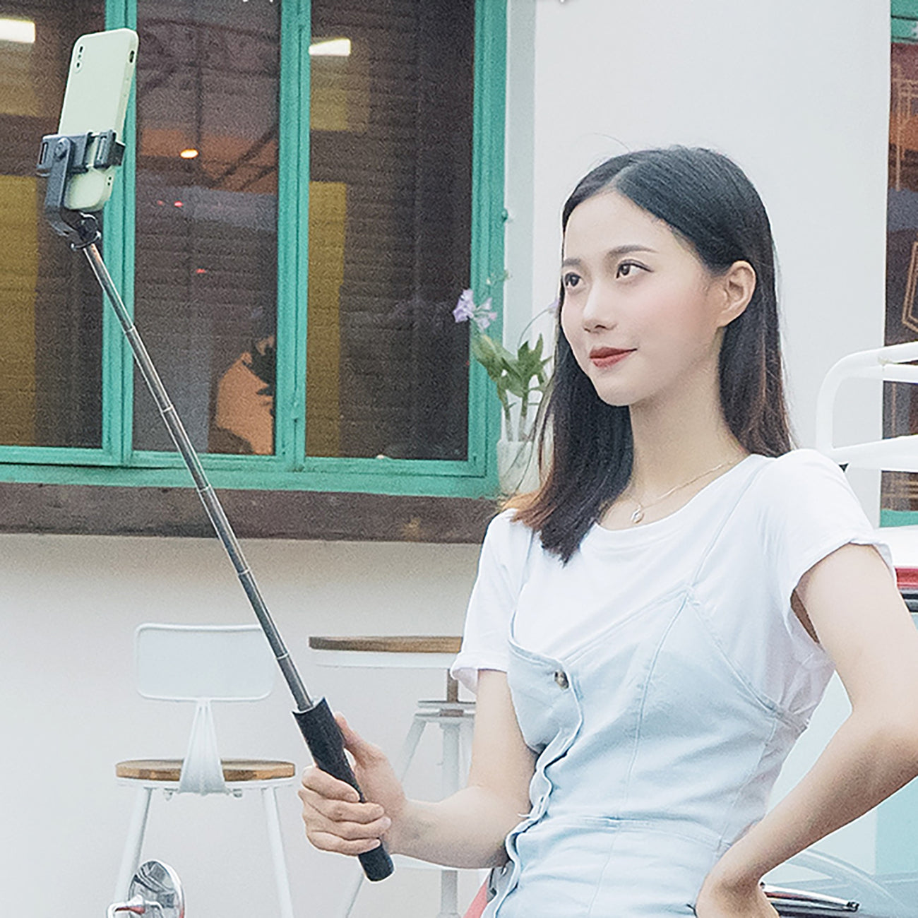 Asmenukių lazda WRY1S teleskopinis trikojis 0,7m telefonui - juoda -- Selfie Sticks & Tripods