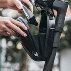 Rockbros krepšys 3011006301 dviračio ar motorolerio stiro lenkimui 1.3 l - juodas -- Bicycle Bags