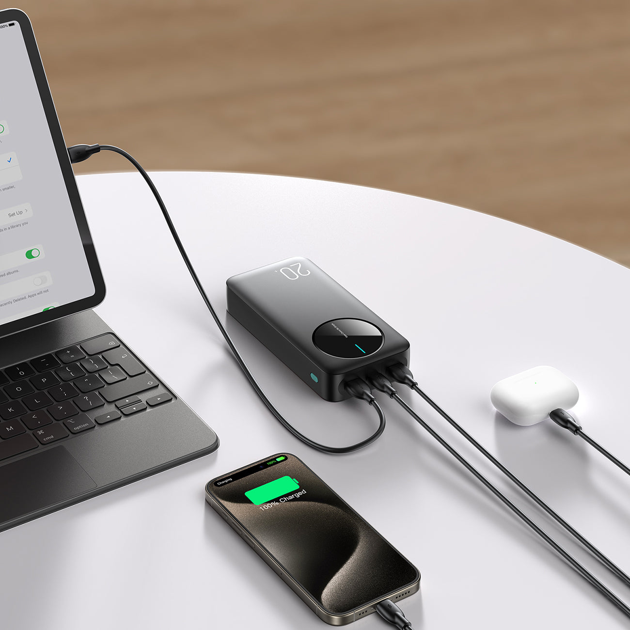 Joyroom Išorinė baterija JR-PBF14 20000mAh 2.4A 2x USB-A 1x USB-C - juoda