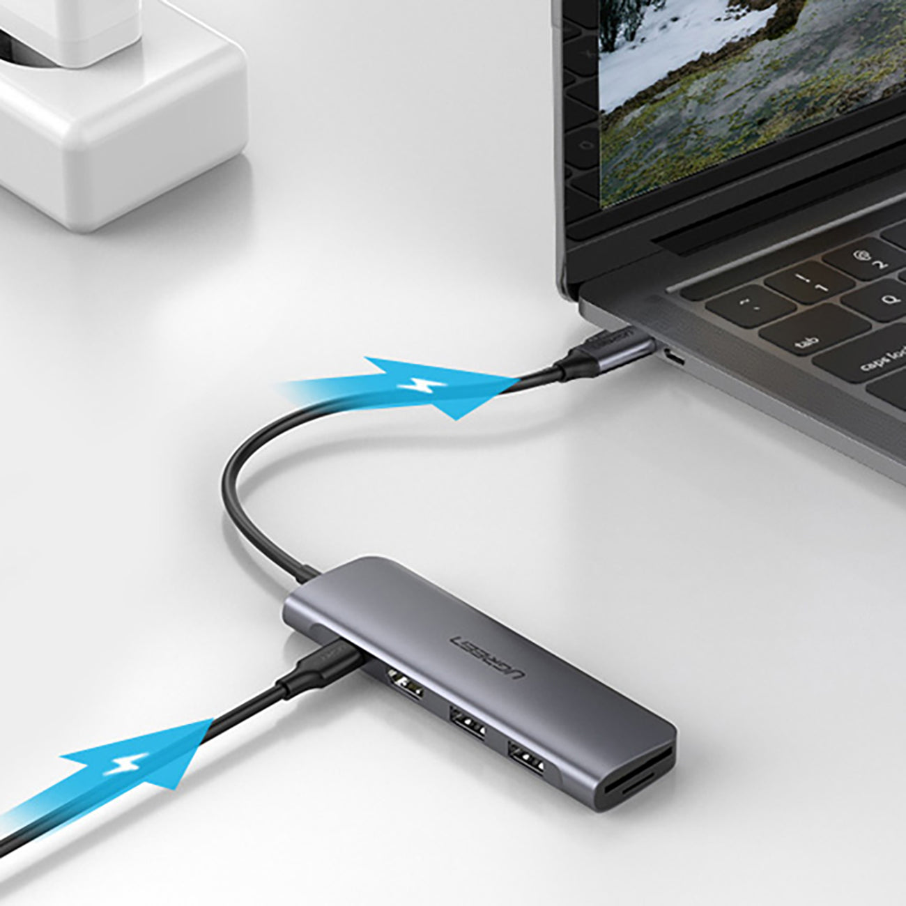 Ugreen CM195 6in1 adapteris USB-C - HDMI / 2x USB-A 3.0 / USB-C PD / SD / TF skaitytuvas - pilkas -- USB Hubs