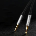 Ugreen AV119 10736 garso kabelis mini jack 3.5mm / mini jack 3.5mm 3m - juodas -- Audio Cables