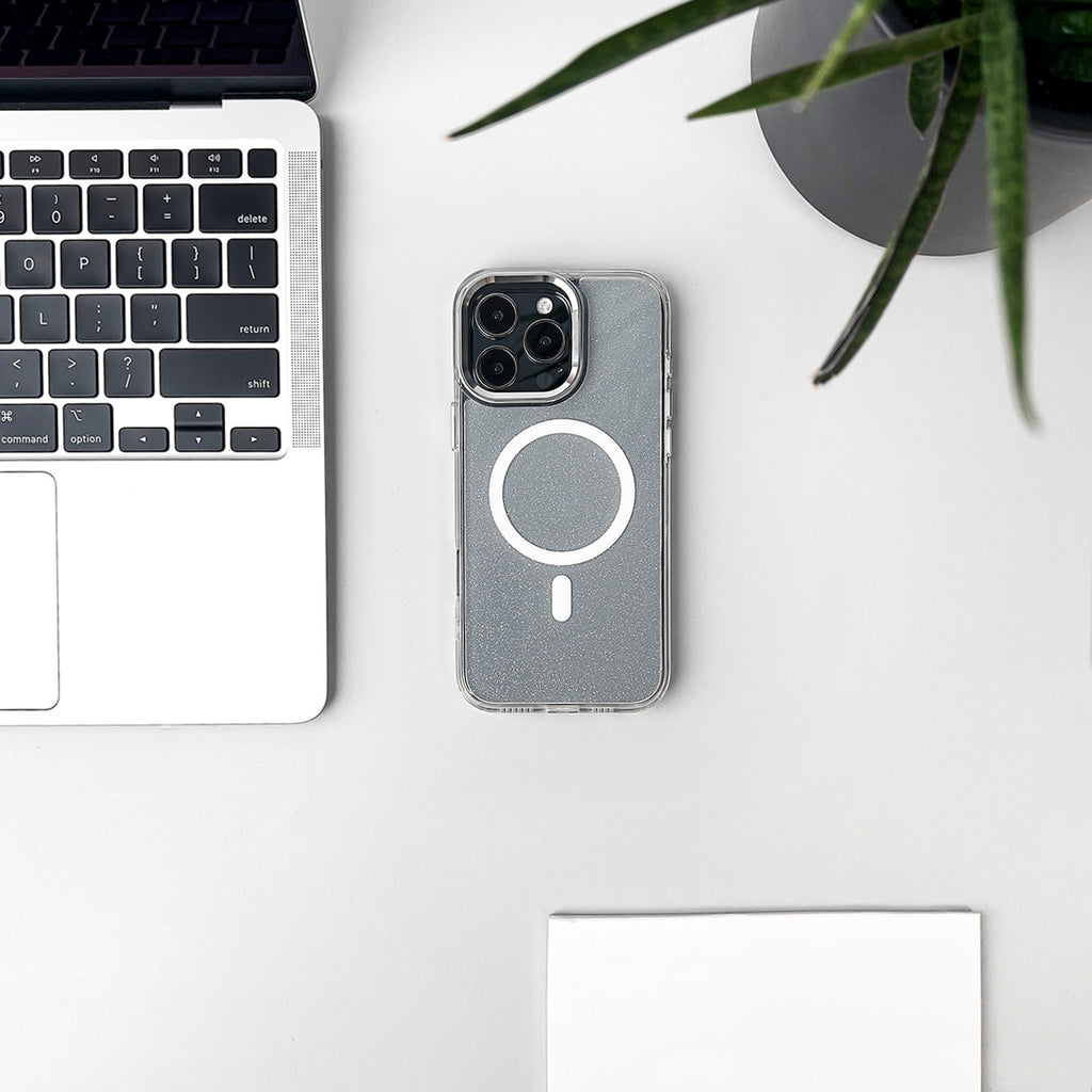 Skaidrus MagSafe dėklas iPhone 16 Plus – su blizgučiais