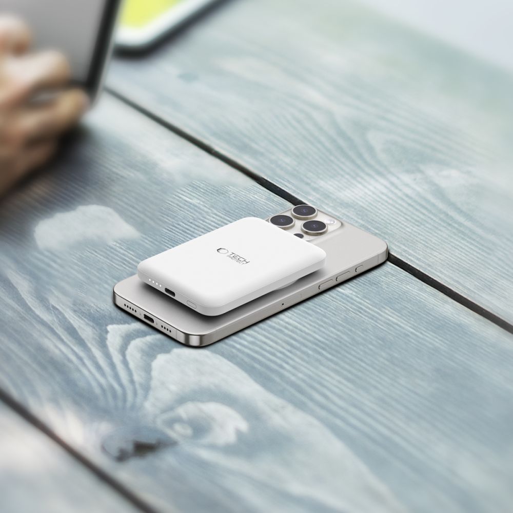 Tech-Protect Išorinė baterija LifeMag PB10 su MagSafe 5000mAh 15W USB-C jungtimi - balta + USB-C laidas -- Powerbanks