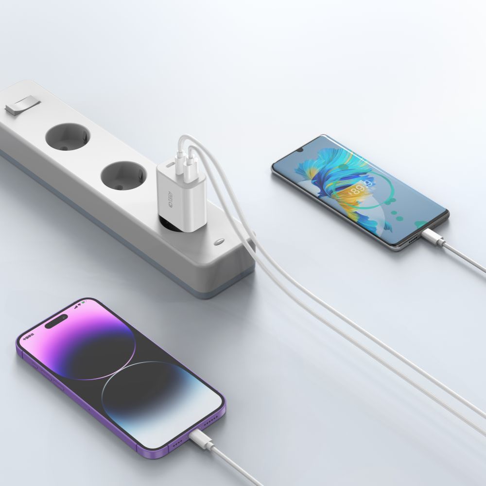 Tech-Protect NC30W įkroviklis 2x USB-C PD 30W / USB-A QC 3.0 - baltas -- Cell phone chargers
