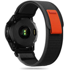 Tech-Protect nailoninis dirželis, skirtas Garmin Fenix ​​5 / 6 / 6 Pro / 7 - juodas / oranžinis -- Watch Straps