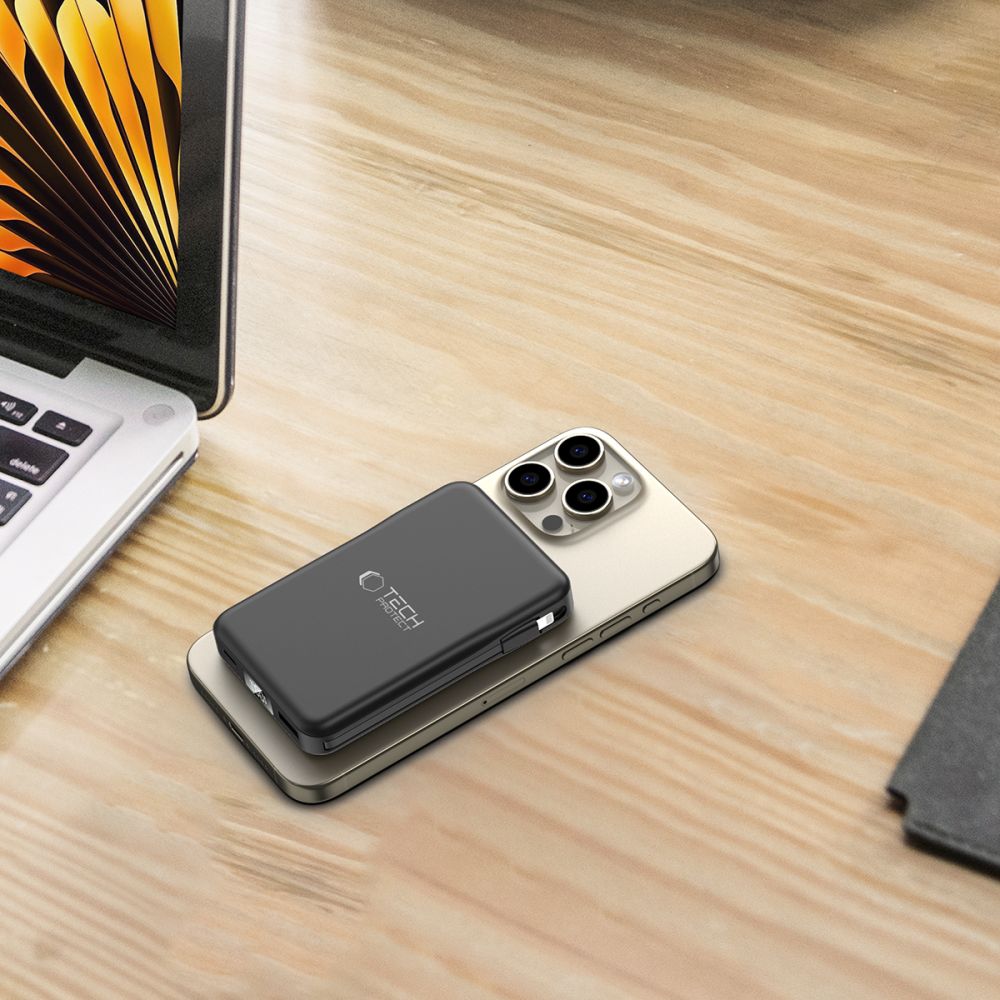 Tech-Protect LifeMag PB31 Išorinė baterija su MagSafe 10000mAh 15W USB-C / USB-A / integruoti USB-C / Lightning laidai -...
