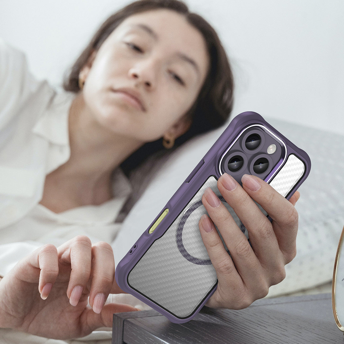 MagSafe TPU dėklas iPhone 16 Pro – violetinis