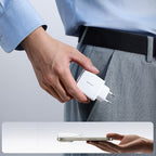 Joyroom JR-TCF14 20W USB-A USB-C itin plonas sieninis įkroviklis - baltas