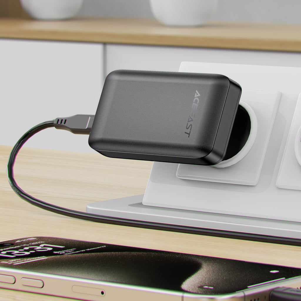 Acefast A100 65W GaN 2 USB-C+ USB-A įkroviklis Ultra Slim - juodas