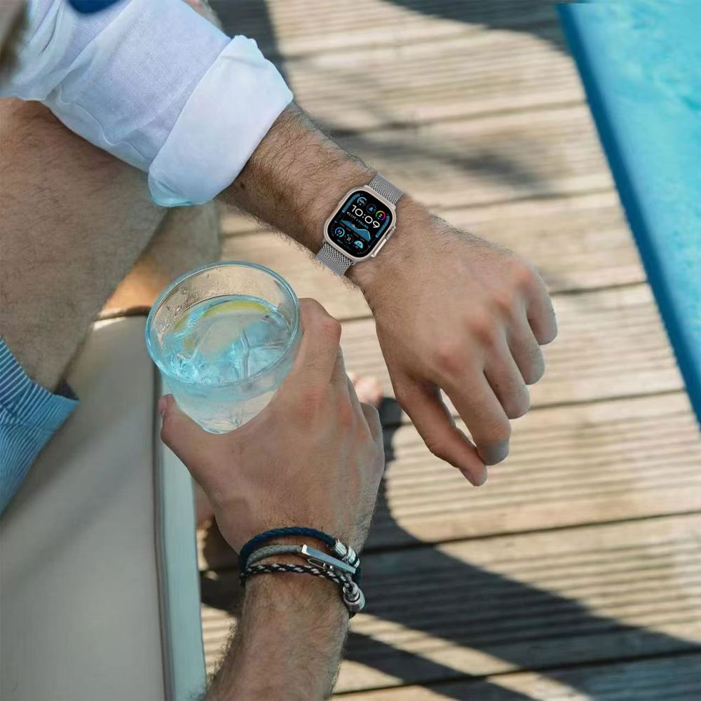 Tech-Protect Milano dirželis Apple Watch 6 / 7 / 8 / 9 / 10 / SE / Ultra 1 / 2 (44 / 45 / 46 / 49 MM) - juodas -- Apple...