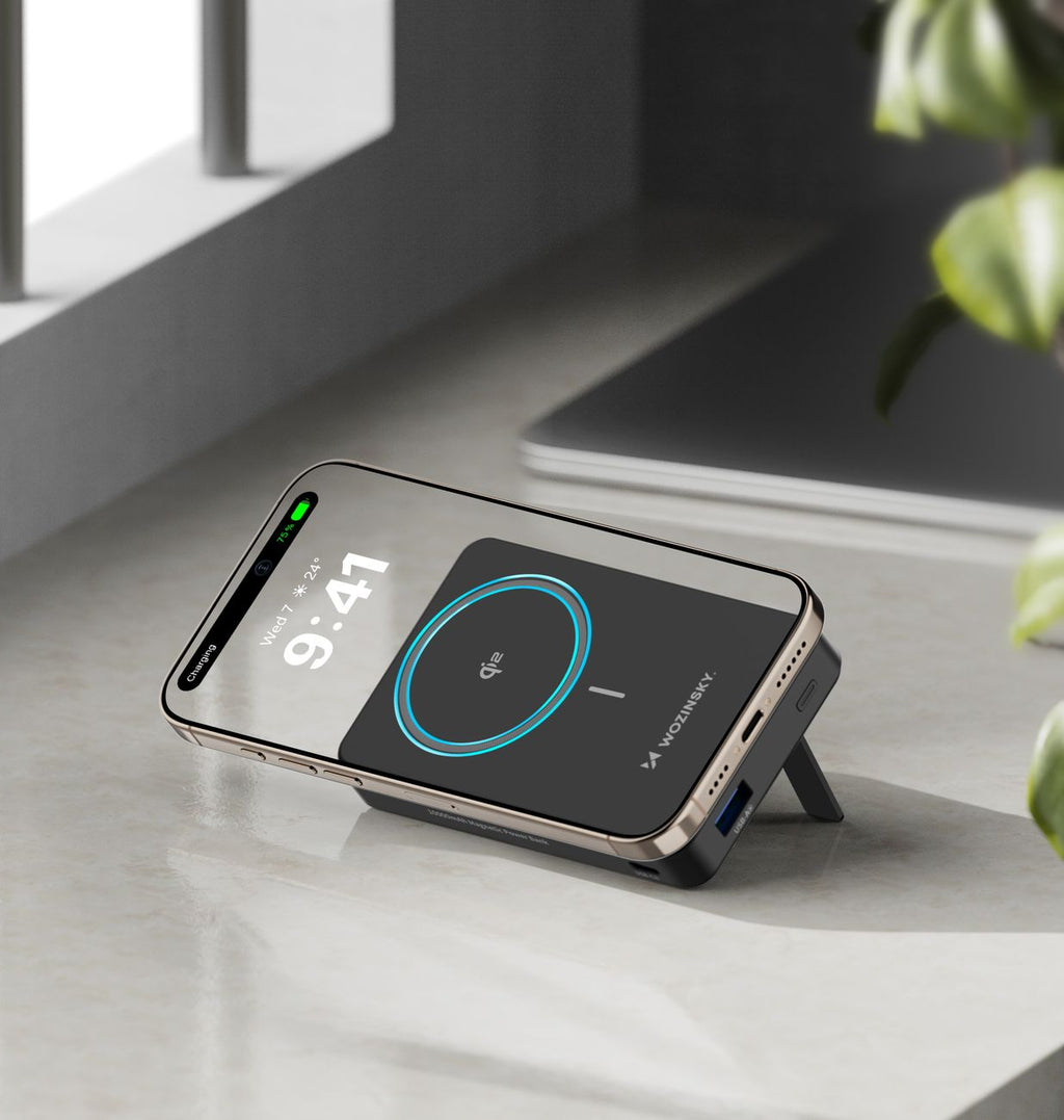 Wozinsky išorinė baterija WLWP-10KA0Y3S 22.5W PD Qi2 10000 mAh, su stovu, 1x USB-A, 1x USB-C - juoda