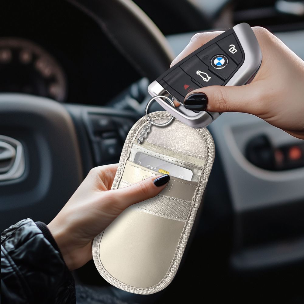 Tech-Protect KLR100 RFID raktų dėklas – smėlio -- Others