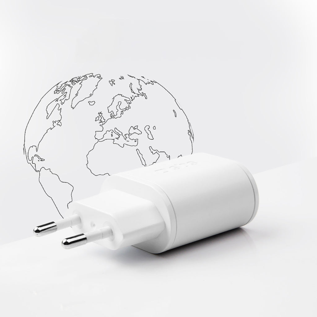 SBS TETRPD20W 20W USB-A USB-C sieninis įkroviklis su Power Delivery - baltas -- Cell phone chargers